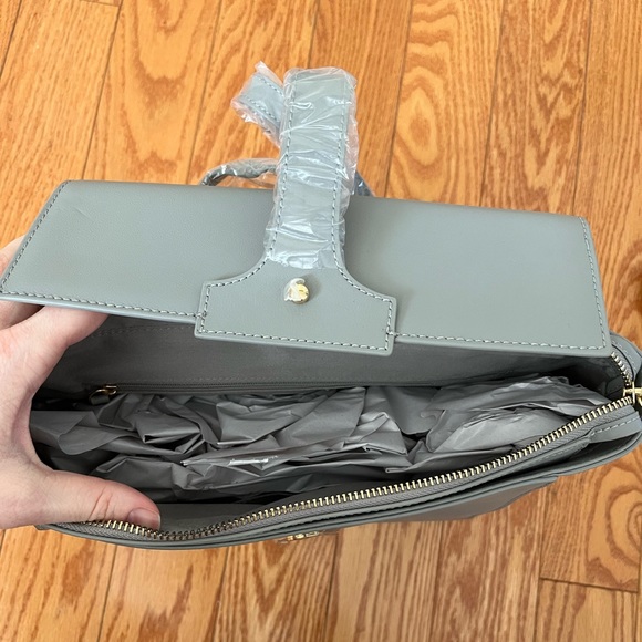 Brand new grey purse/satchel - Picture 7 of 7